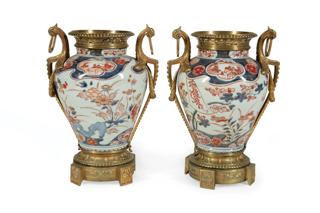 Chinese Export Imari Porcleain Vases (1 of 3)