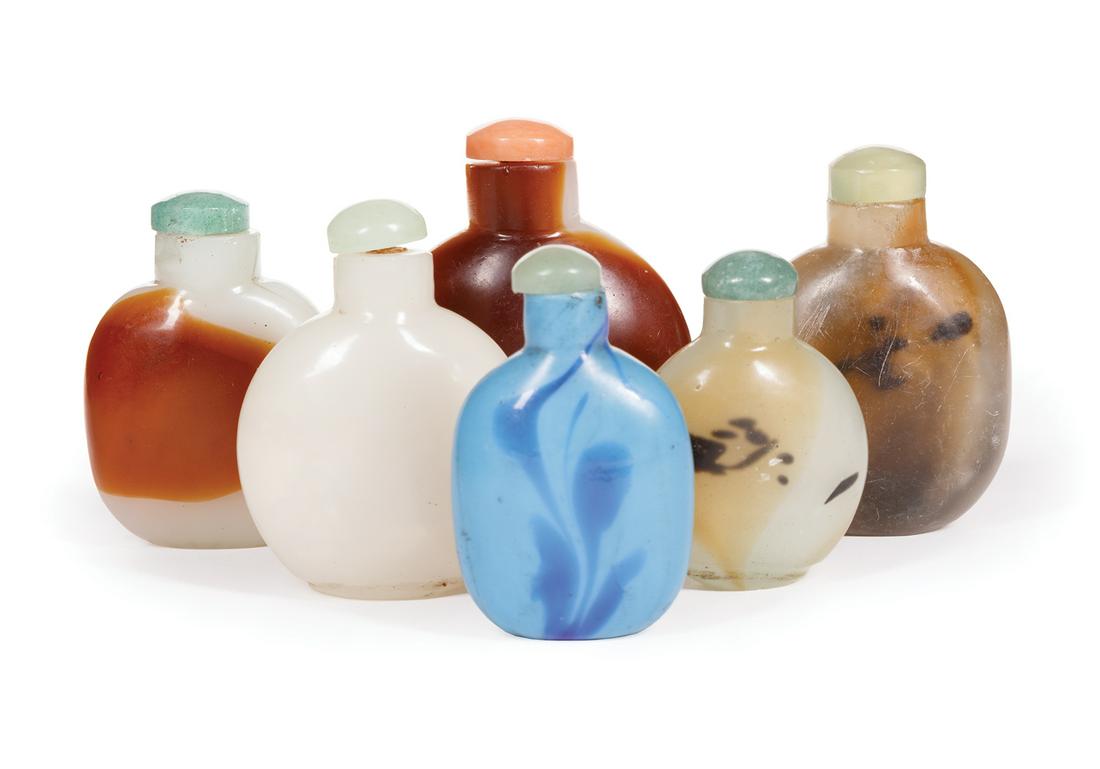 Chinese Glass Imitating Agate Snuff Bottles (1 of 3)