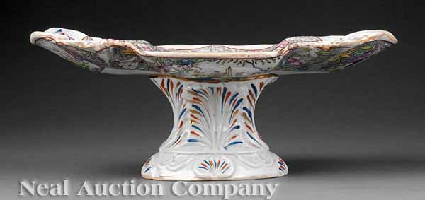 Mason's Ironstone Sweetmeat Stand: A Mason's Ironstone "Mandarins" Pattern Sweetmeat Stand, c. 1835-1845, molded foot and tray, stamped, height 5 1/4 in., width 12 3/4 in