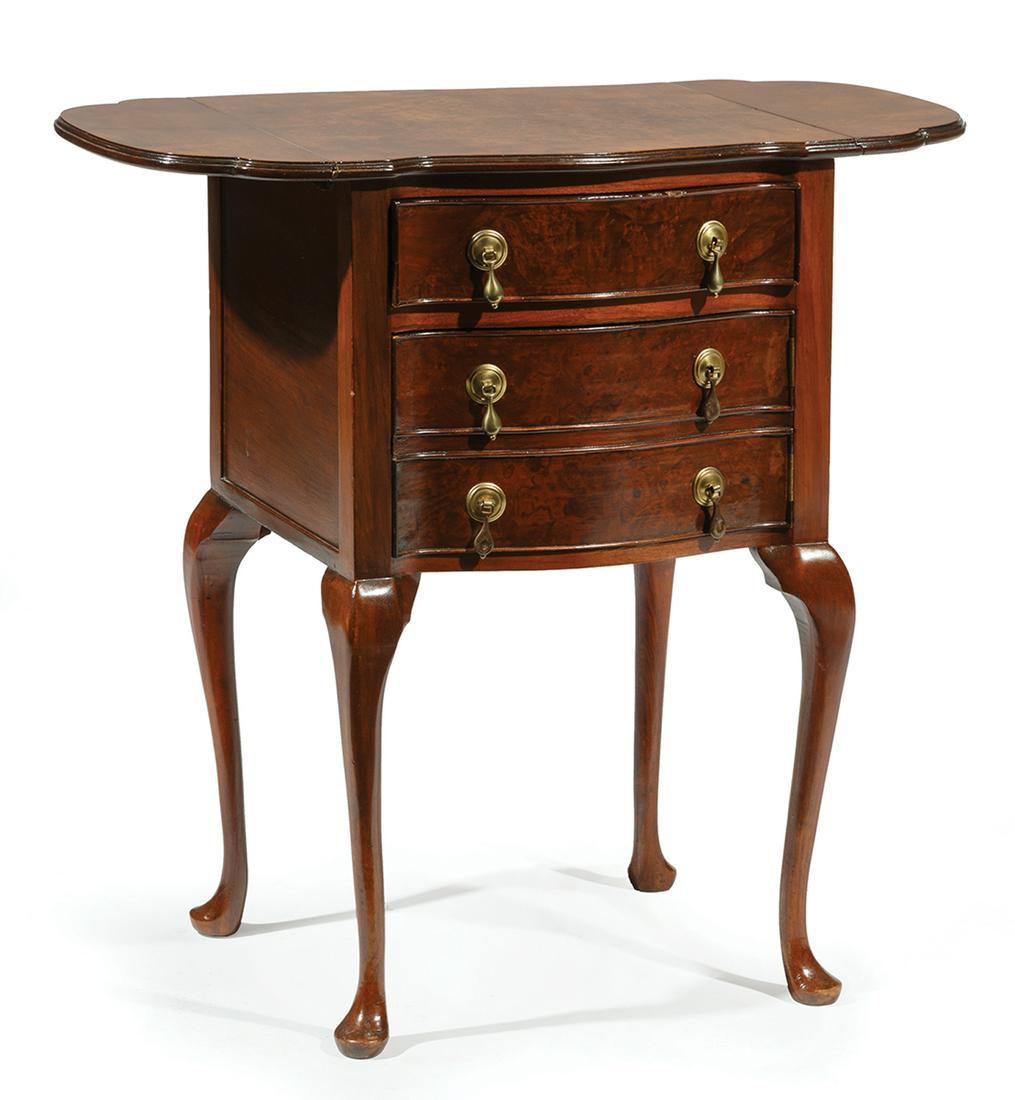 Queen Anne-Style Burlwood Side Table (1 of 3)