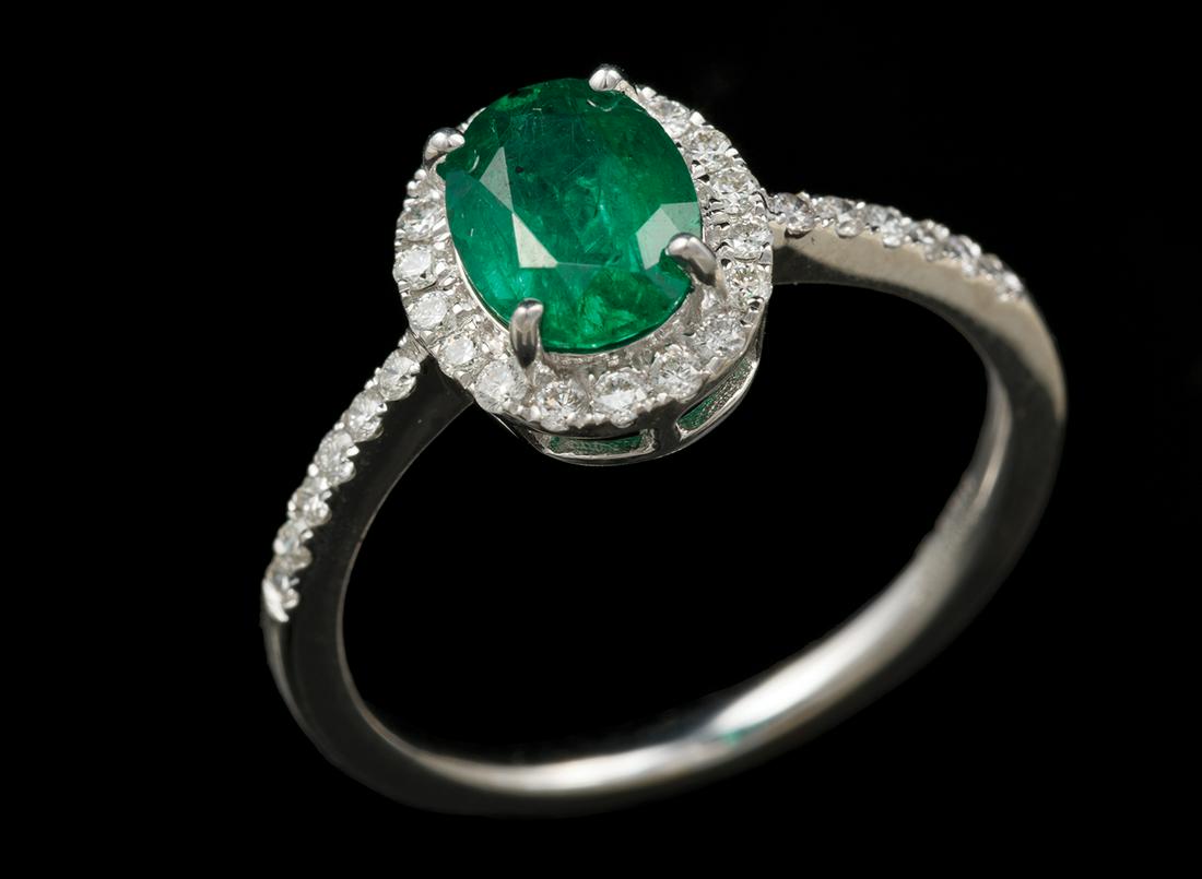18 kt. White Gold, Emerald and Diamond Ring (1 of 3)