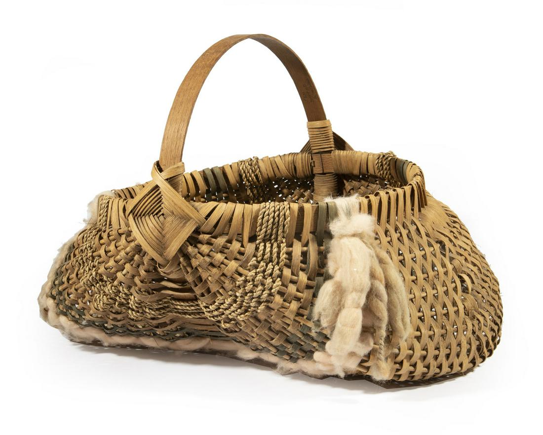 Large Woven Egg Basket (1 of 2)