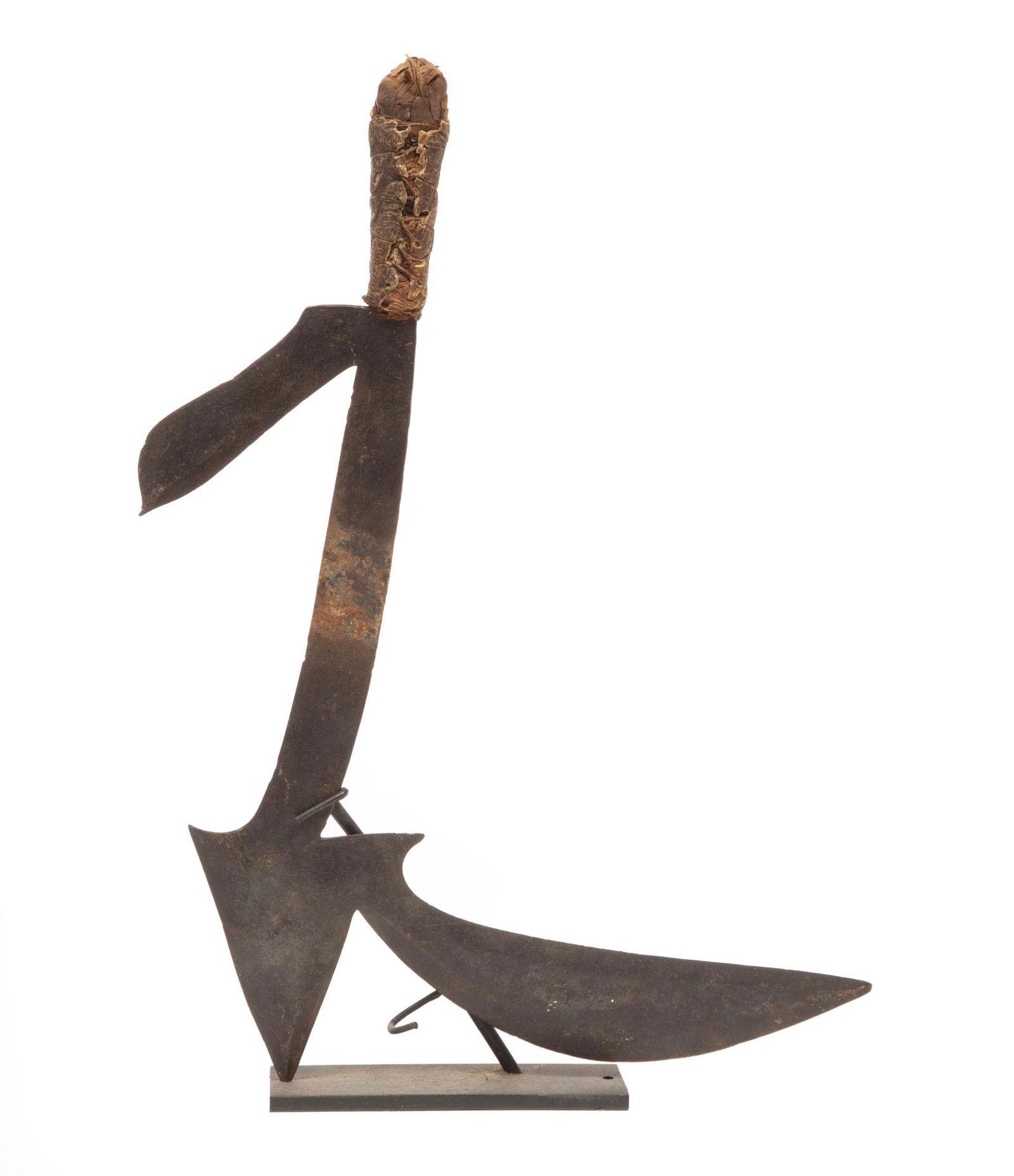 African Nsakara Throwing Knife (1 of 3)
