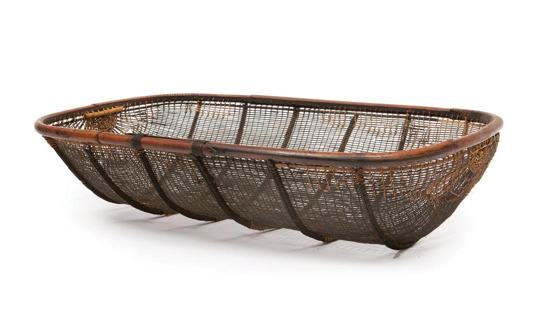 Oceanic Basket or Child's Bassinet (1 of 2)