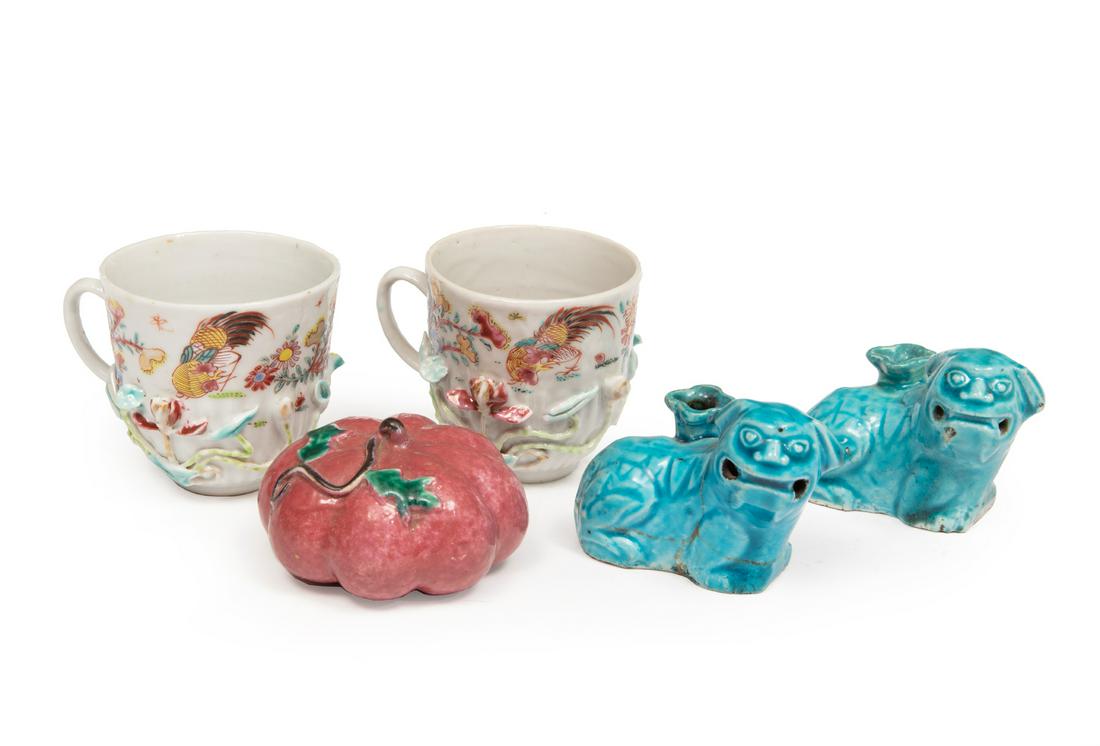 Group of Chinese Porcelain Tableware (1 of 2)