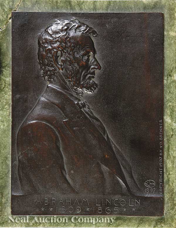 Victor David Brenner (American/New York, 1871): Victor David Brenner (American/New York, 1871-1924), "Abraham Lincoln in Profile", 1907, patinated bronze relief plaque, cast signature and date lower right, S. Klaber & Co., NY foundry stamp at lower