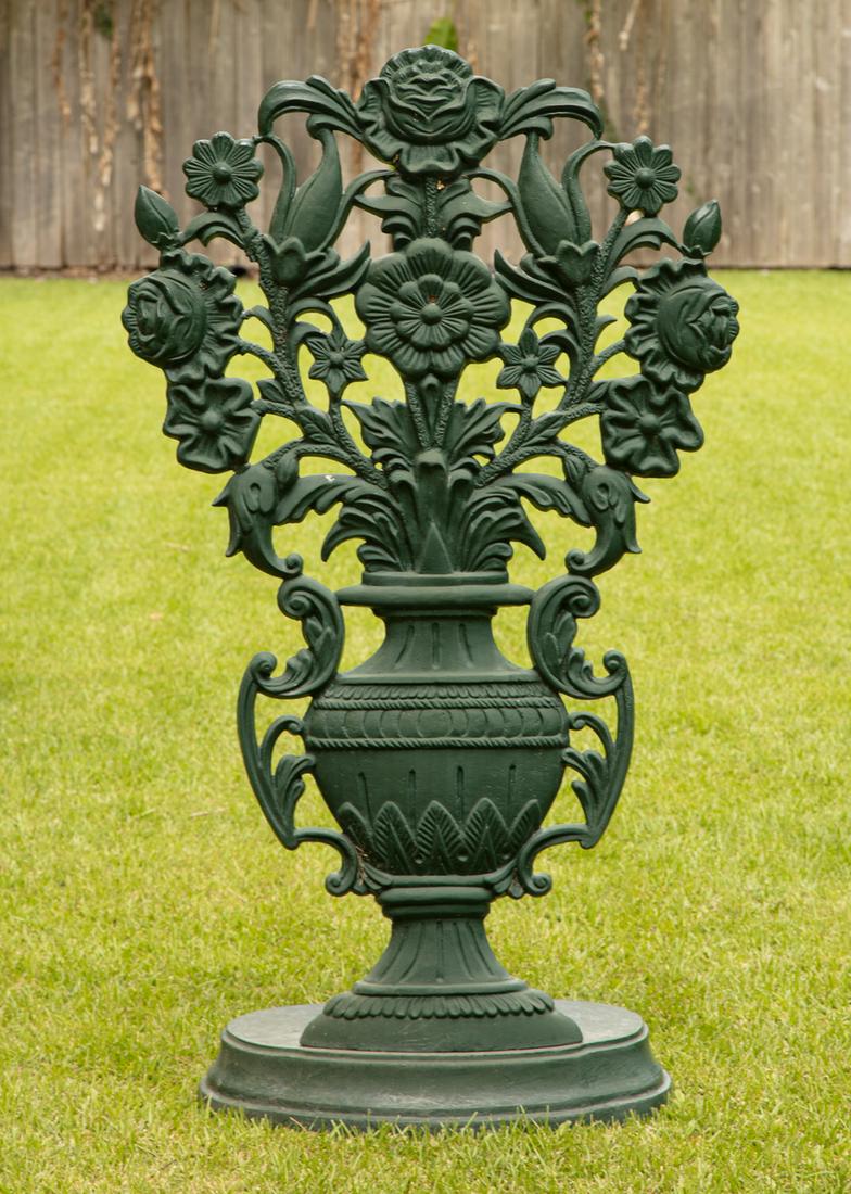 Painted Cast Iron Garden Ornament (1 of 2)
