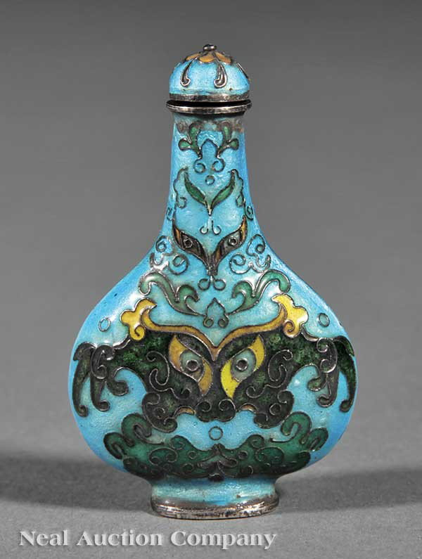 Chinese Silver Enamel Snuff Bottle: A Chinese Silver Enamel Snuff Bottle, early 20th c., flattened bottle form body worked in raised silver wires with stylized bats, base with apocryphal four character Qianlong seal mark, height 2 1/2 i