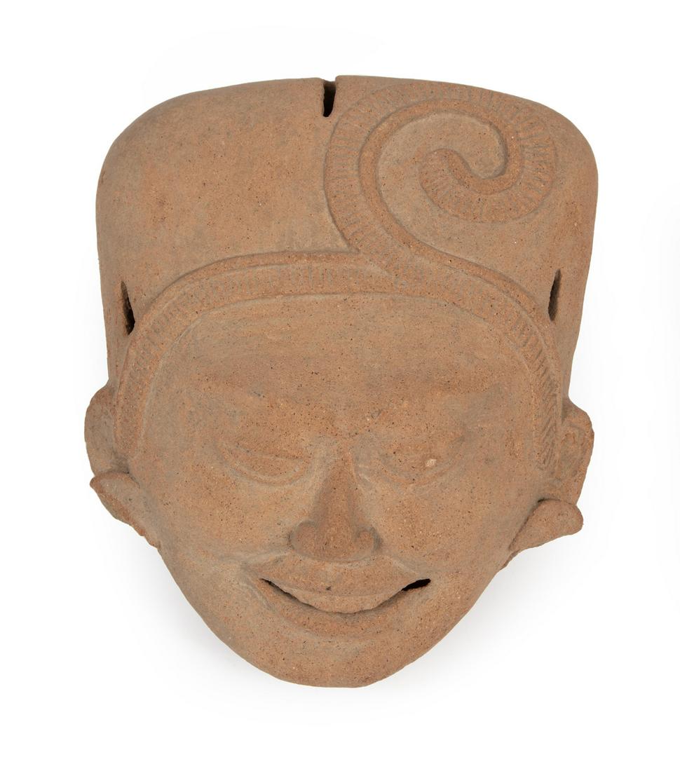 Pre-Columbian Pottery "Sonriente" Head (1 of 2)