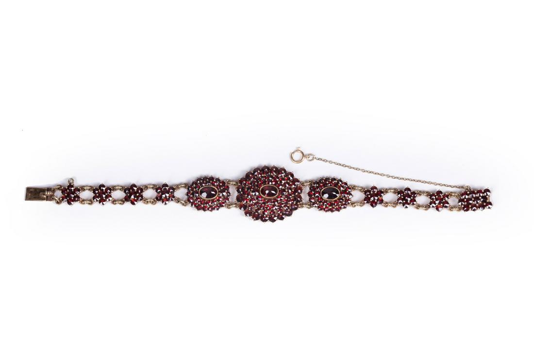 14 kt. Yellow Gold and Bohemian Garnet Bracelet (1 of 2)