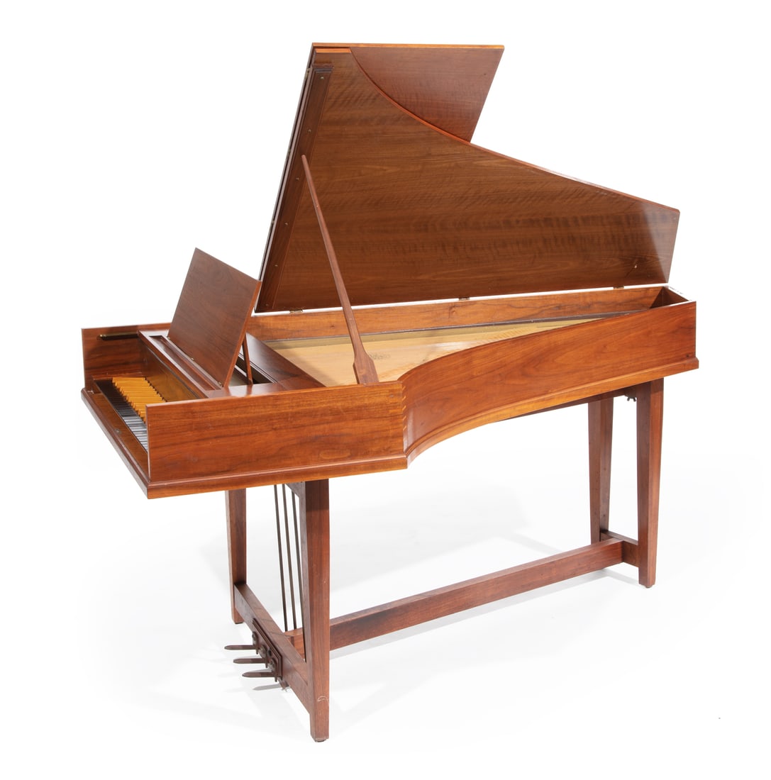 John Challis Walnut Harpsichord (1 of 19)