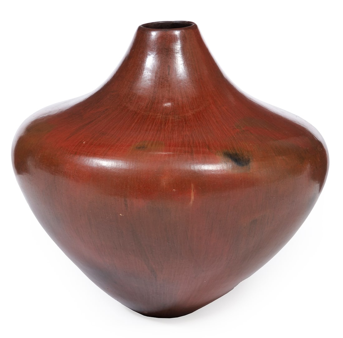 Art Pottery Vase (1 of 3)