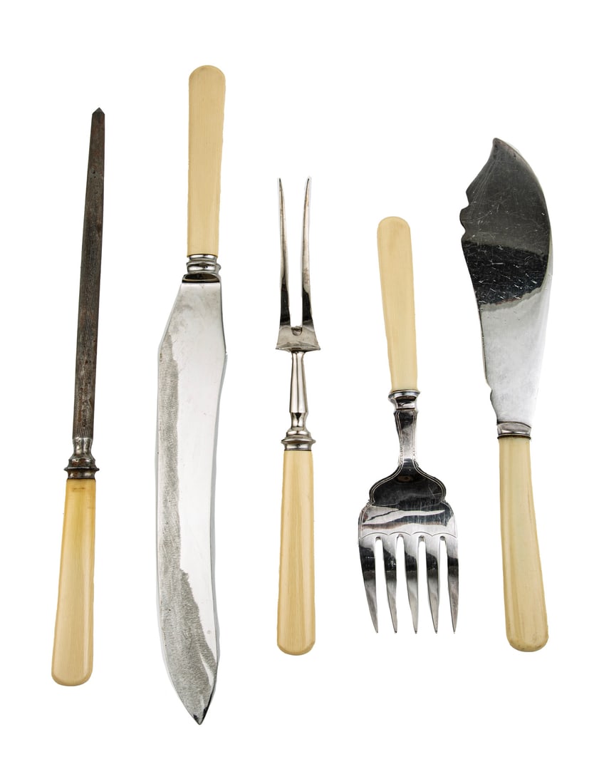 Silverplate, Celluloid Fish Serving Knife & Fork (1 of 4)