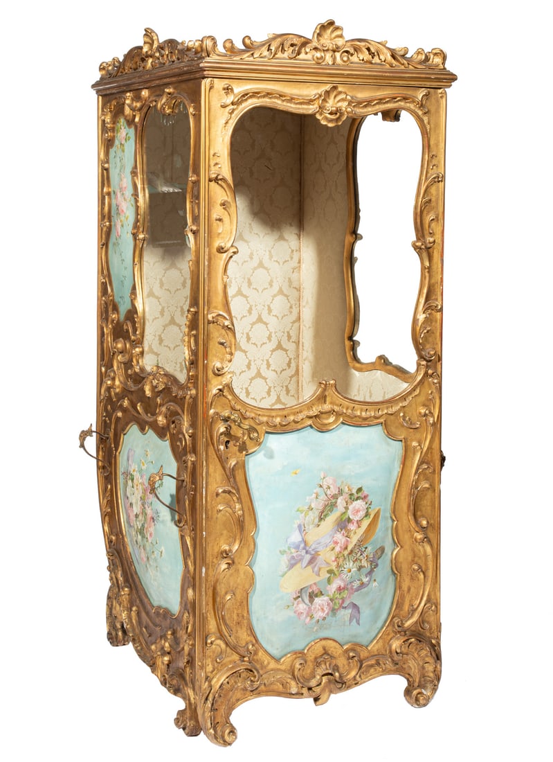 Giltwood and Painted Sedan Chair (1 of 9)
