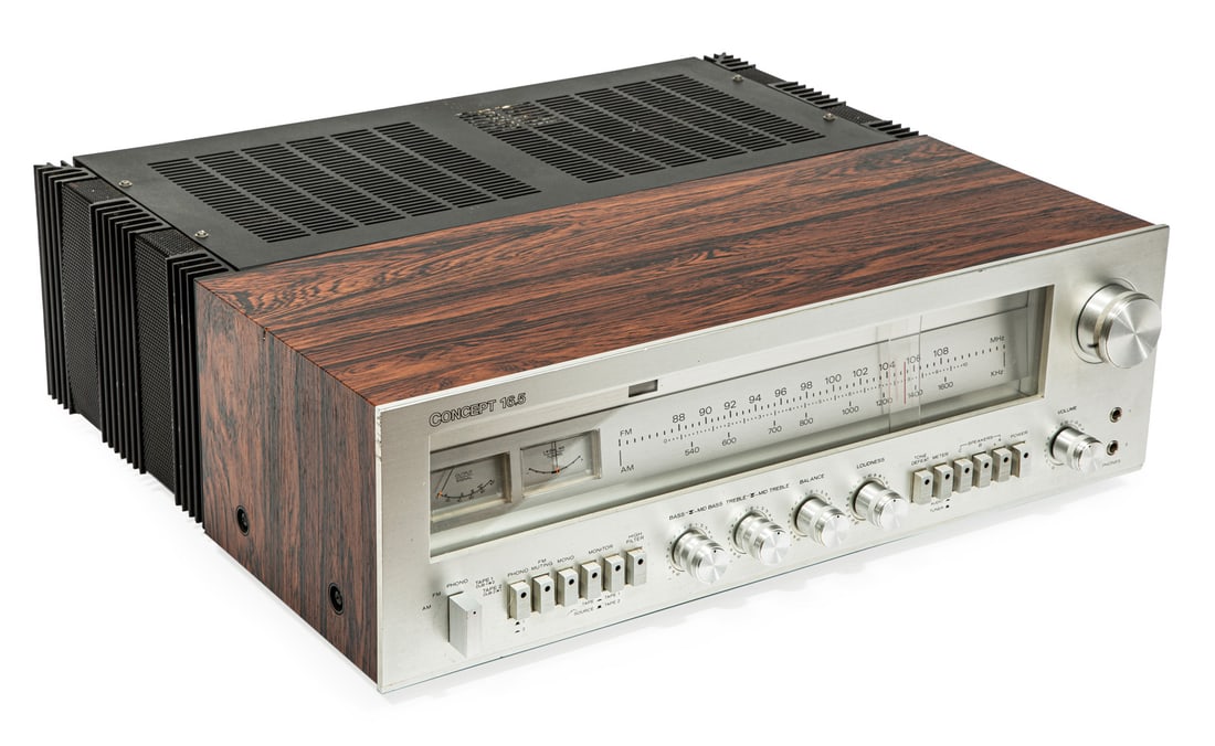 Concept 16.5 Receiver, retailed Pacific Stereo (1 of 6)