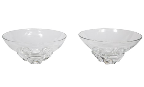 Pair of Steuben Glass 'Floret' Bowls