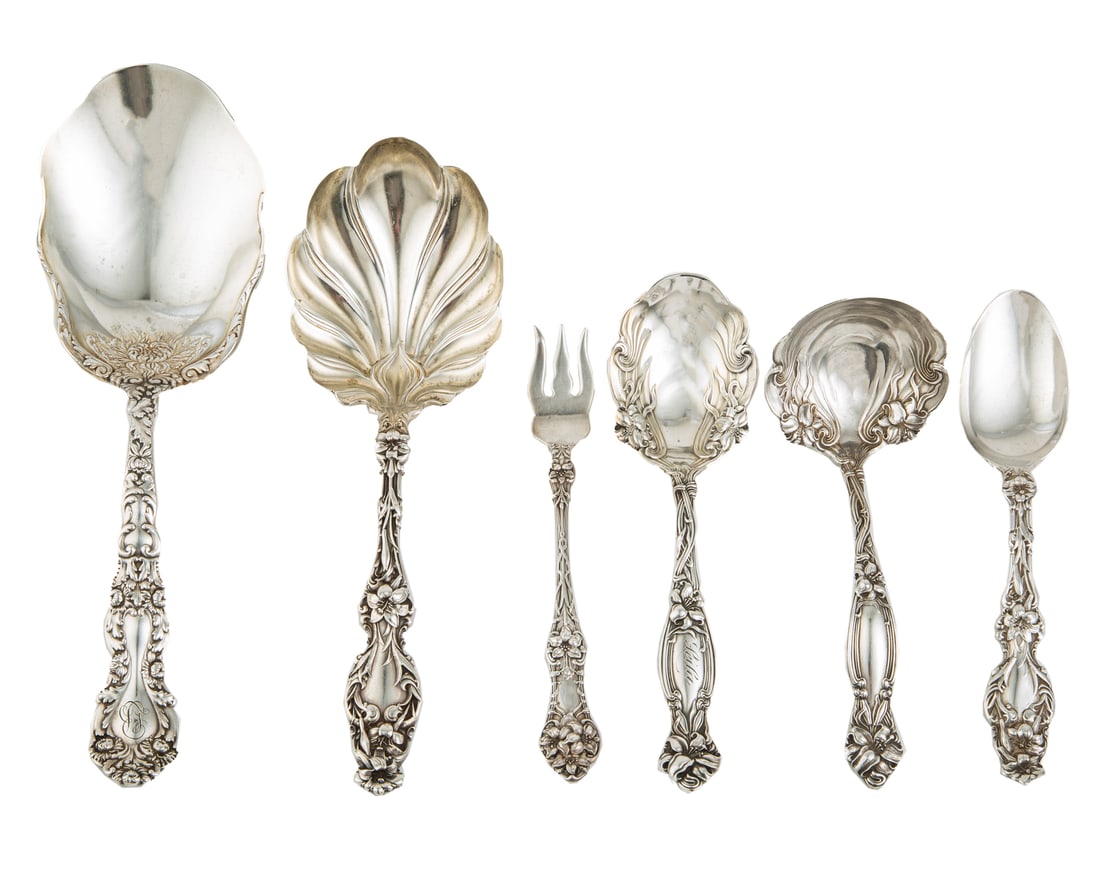 Good Group of Antique American Sterling Silver Flatware, c. 1900, various makers and patterns (1 of 3)