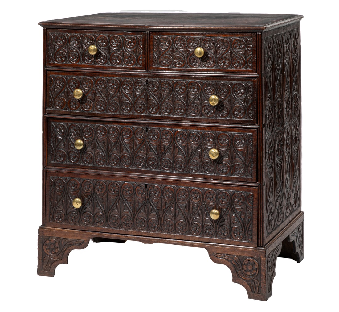 Georgian Carved Oak Chest of Drawers, late 18th c. (1 of 10)
