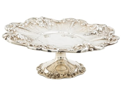 Reed & Barton "Francis I" Pattern Sterling Silver Cakestand weight 24.65 troy ozs.