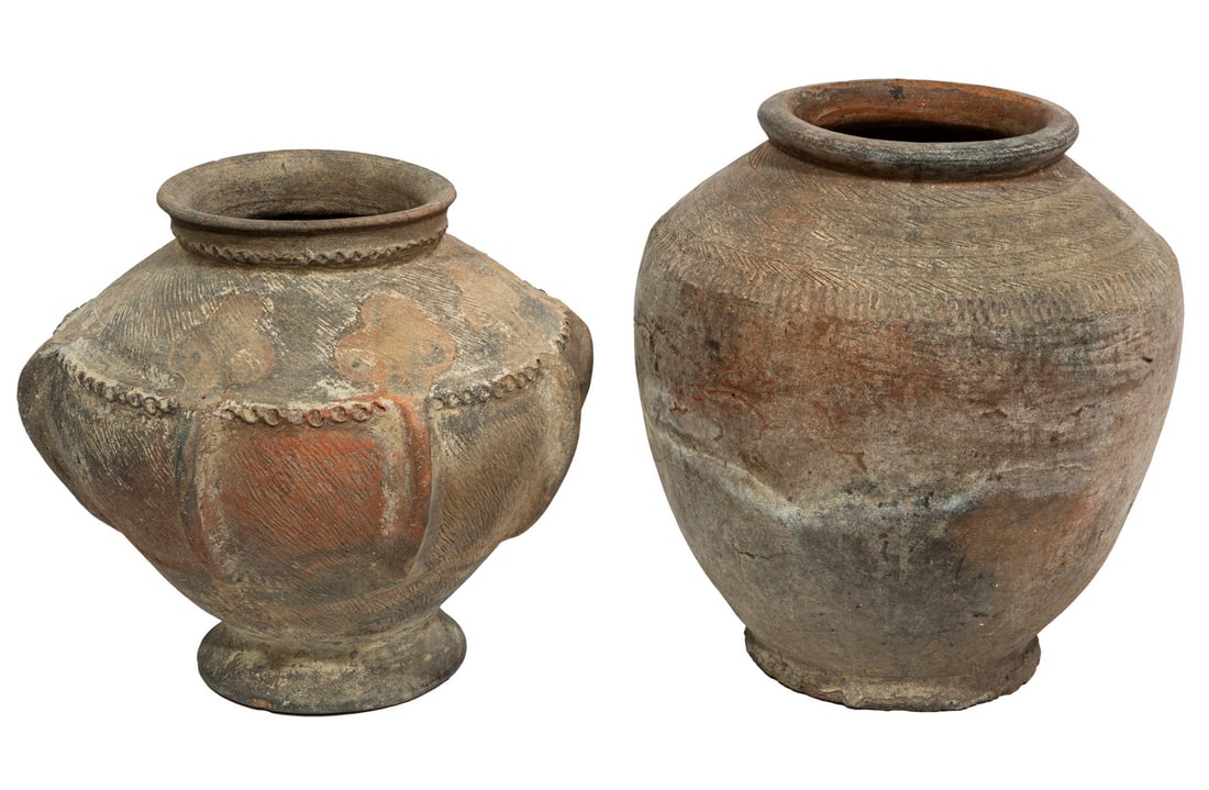 Pair of Terracotta Garden Urns (1 of 3)