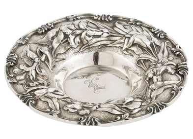 Antique American Sterling Silver Bowl, h. 1 1/2 in., dia. 7 1/8 in., weight 7.80 troy ozs.