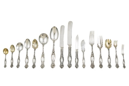 International "Frontenac" Pattern Sterling Silver Flatware Service