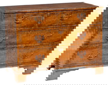 George III-Style Burl Walnut Chest of Drawers 28 1/4 x 19 1/2 x 37 1/2 in. (71.8 x 49.5 x 95.3 cm.)
