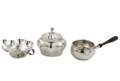 Good Group of Vintage Small Sterling Silver Objects, total weight 10.30 troy ozs.