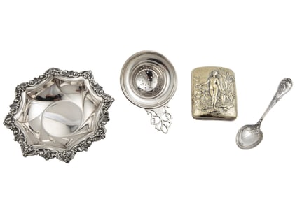 Good Group of Antique and Vintage Small Sterling Silver Objects, total weight 8.70 troy ozs.