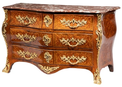 Louis XV Bronze Mounted Kingwood Parquetry Commode en Tombeau