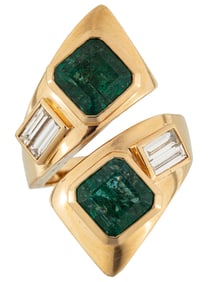 18 kt. Yellow Gold, Emerald and Diamond Ring