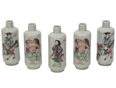 Five Chinese Famille Rose Porcelain Snuff Bottles