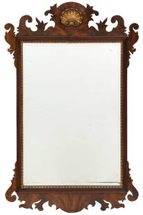 Chippendale-Style Mahogany Mirror: Chippendale-Style Mahogany Mirrorbeveled mirror plate47 x 29 in. (119.4 x 73.7 cm.)