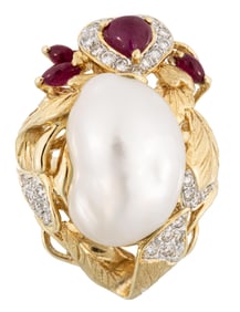 18 kt. Yellow Gold, Baroque Pearl, Ruby and Diamond Ring