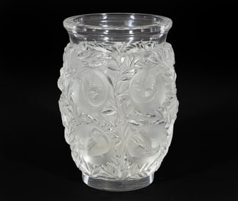 Lalique Crystal "Bagatelle" Vase