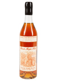 Black Maple Hill Premium Small Batch Straight Kentucky Bourbon