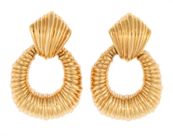 Pair of 18 kt. Yellow Gold Earrings with Interchangeable Turquoise, Lapis Lazuli and Onyx Drops