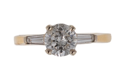 14 kt. Yellow Gold and Diamond Ring