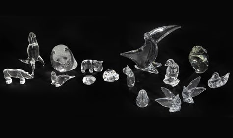 Fifteen Glass Animal and Bird Figures