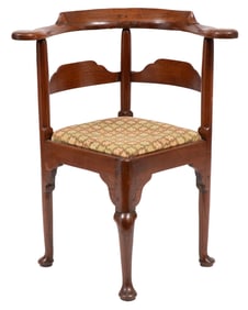 Georgian Carved Walnut Corner Chair