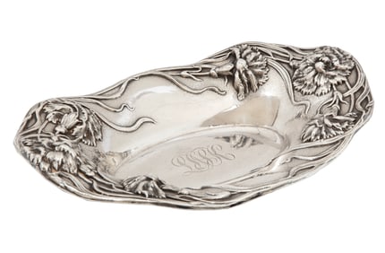Good American Art Nouveau Sterling Silver Repousse Bread Dish