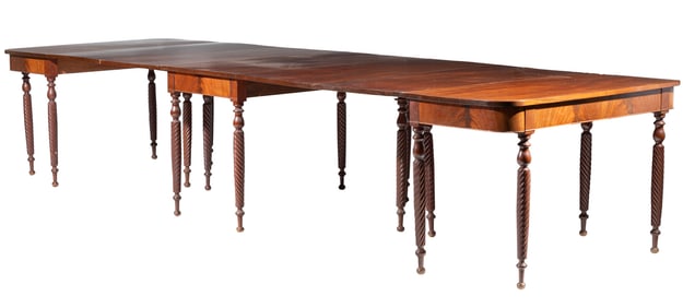 American Late Federal Mahogany Three-Part Dining Table
