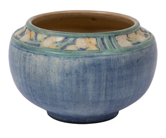 Newcomb College Art Pottery Vase