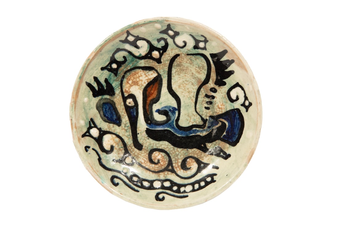 Shearwater Art Pottery Dish (1 of 2)