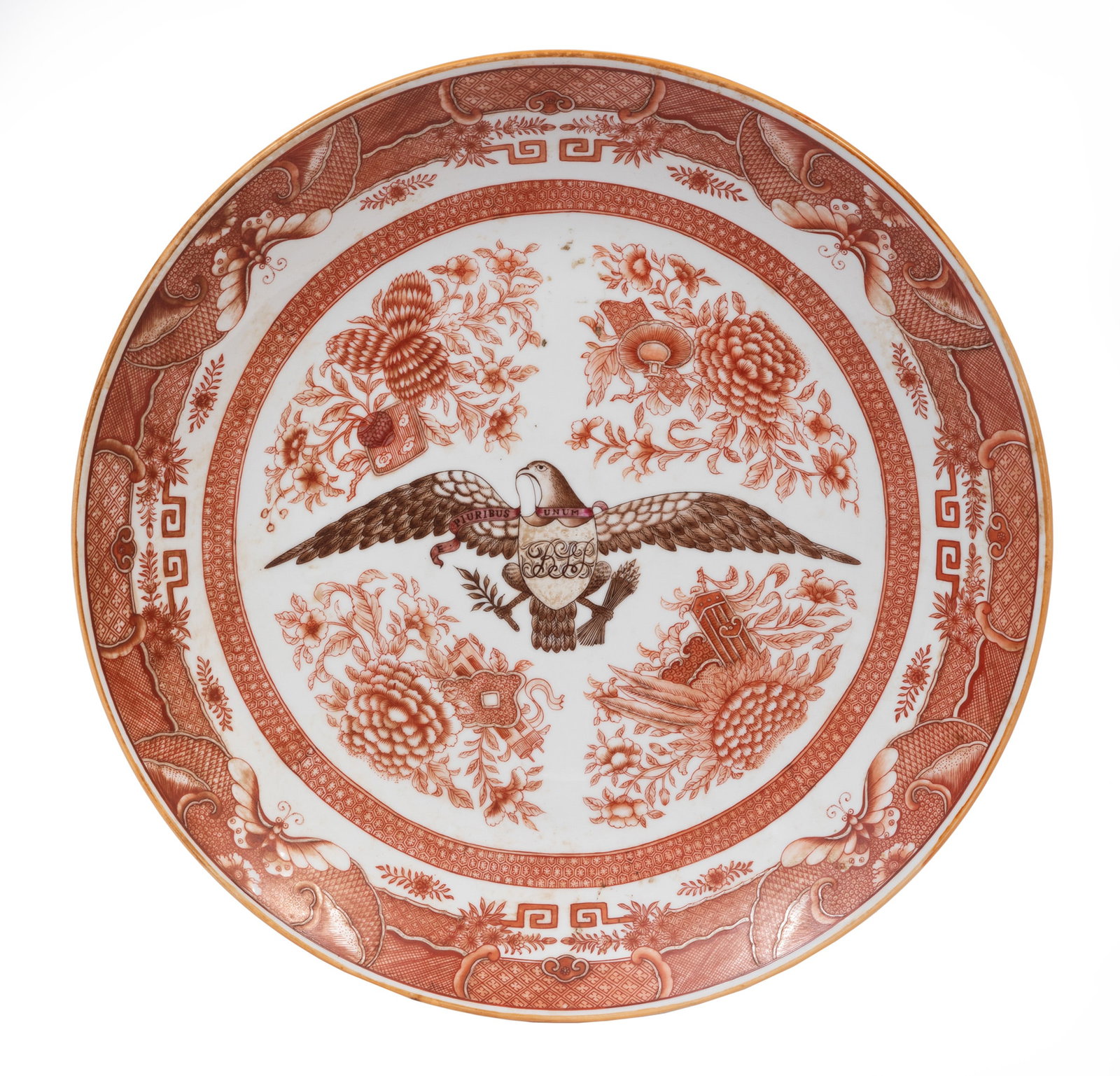 Large Chinese Export Red Fitzhugh Eagle-Decorated Porcelain Charger: Large Chinese Export Red Fitzhugh Eagle-Decorated Porcelain Charger, for the American Market, late 18th c., with a spreadwing eagle and an ?E Pluribus Unum? banner and holding a crest with the monogra