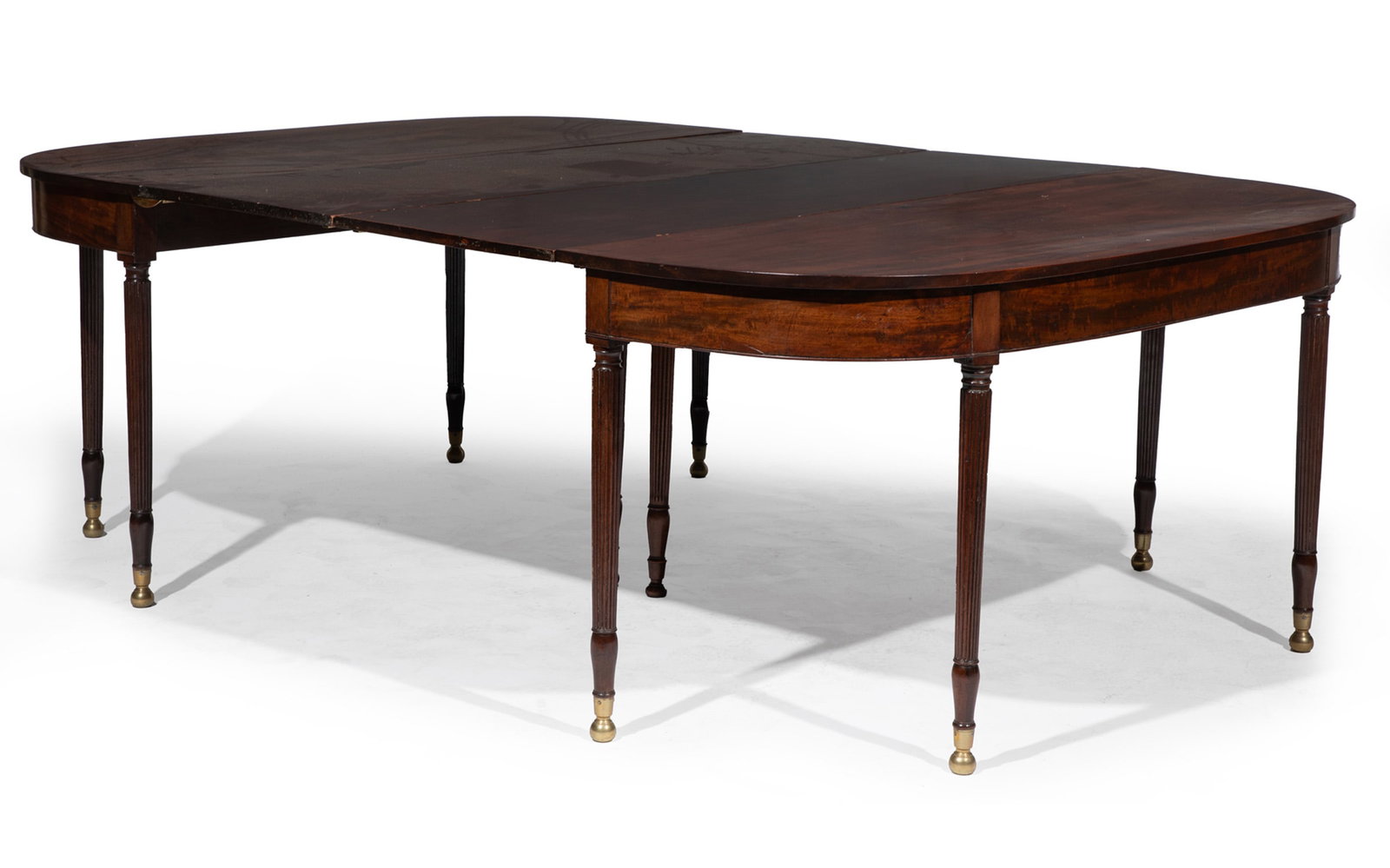 Fine American Federal Carved Mahogany Drop Leaf Dining Table (1 of 4)