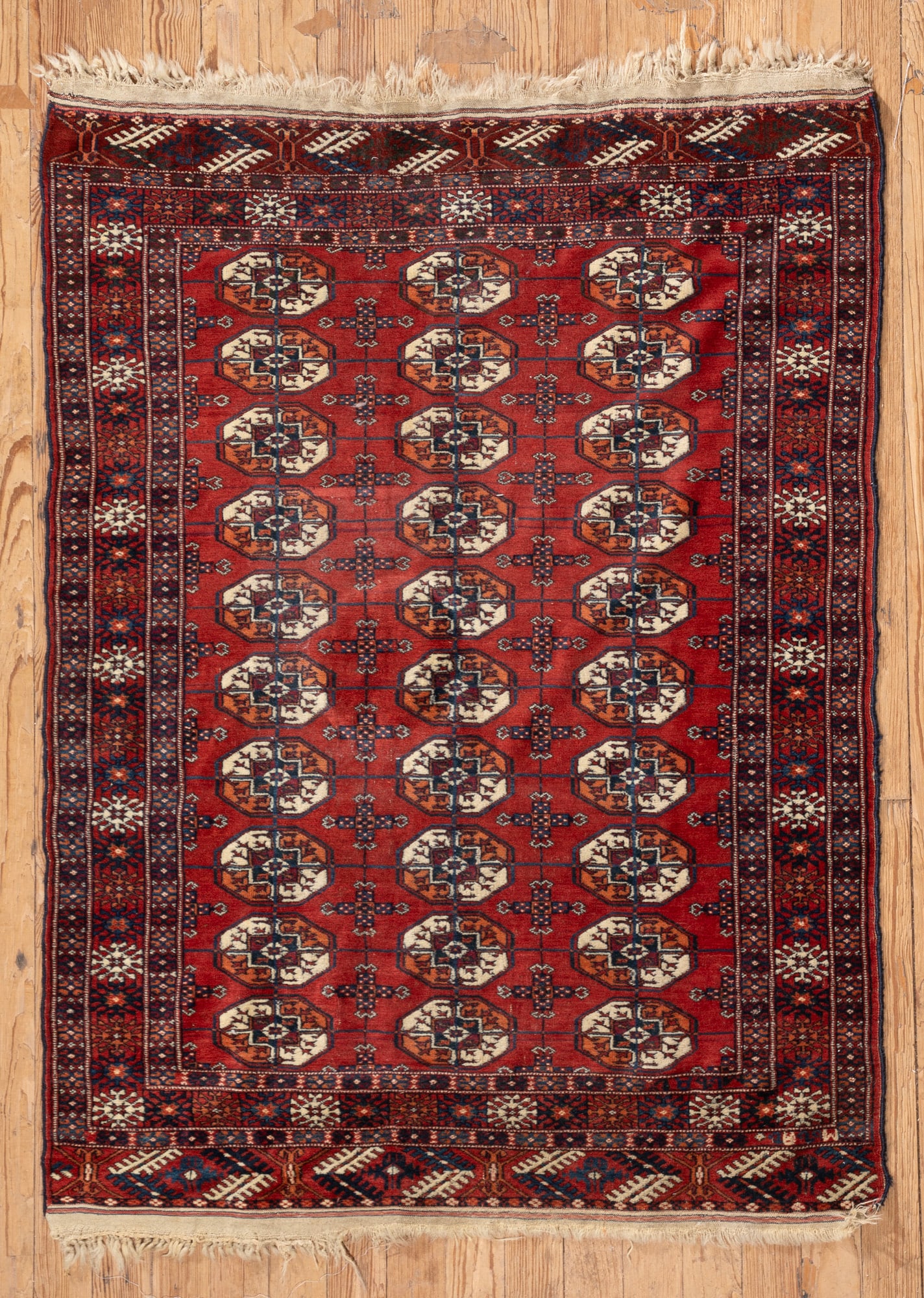 Tekke Rug: Tekke Rug 3 ft. 11 in. x 5 ft. 5 in.
