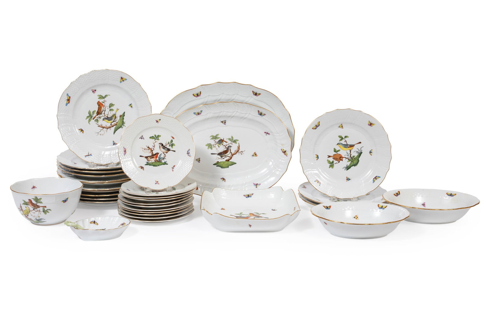 Herend Porcelain Rothschild Partial Dinner Service, 32 pieces (1 of 5)