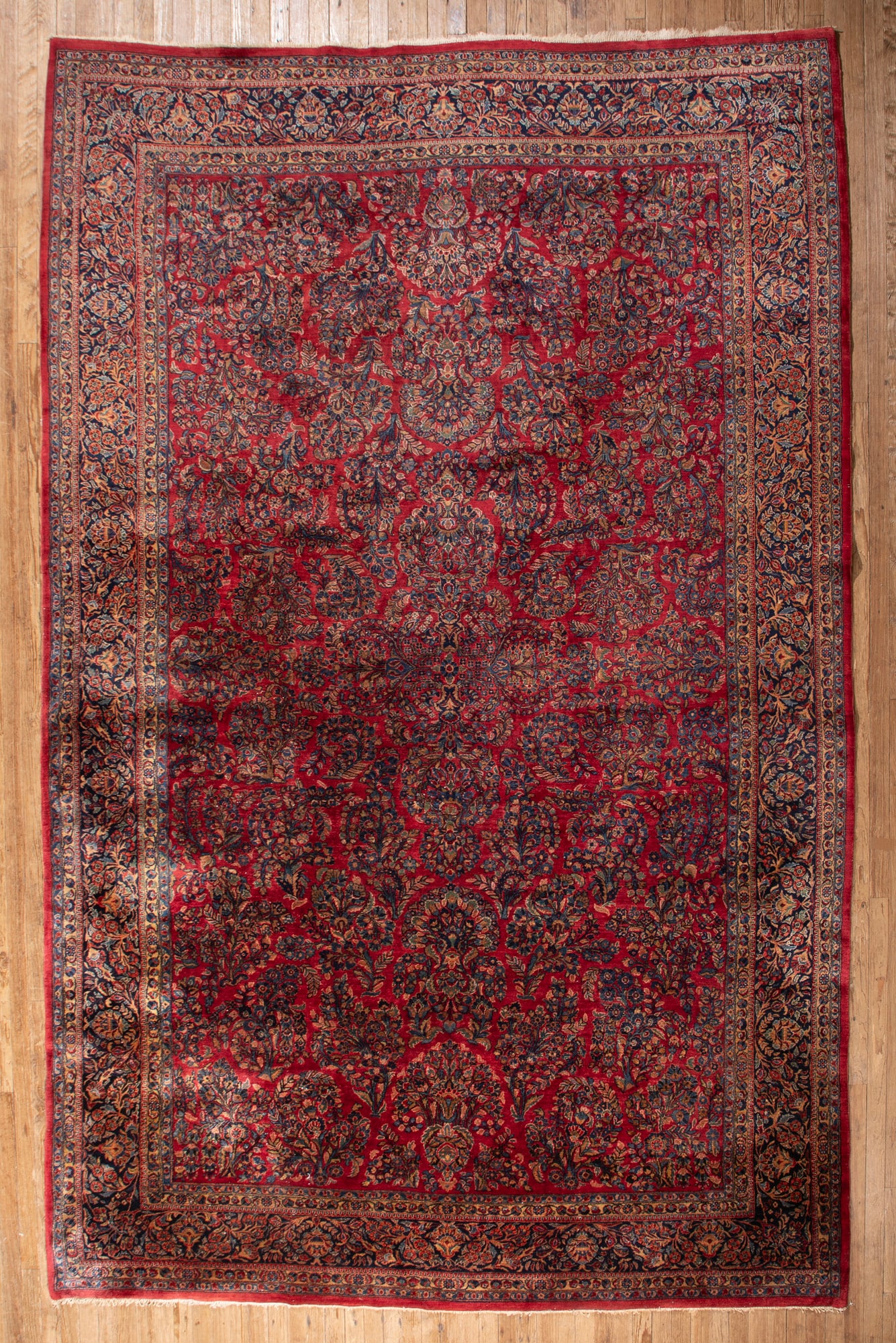American Sarouk Carpet: American Sarouk Carpet 11 ft. 3 in. x 17 ft. 8 in.