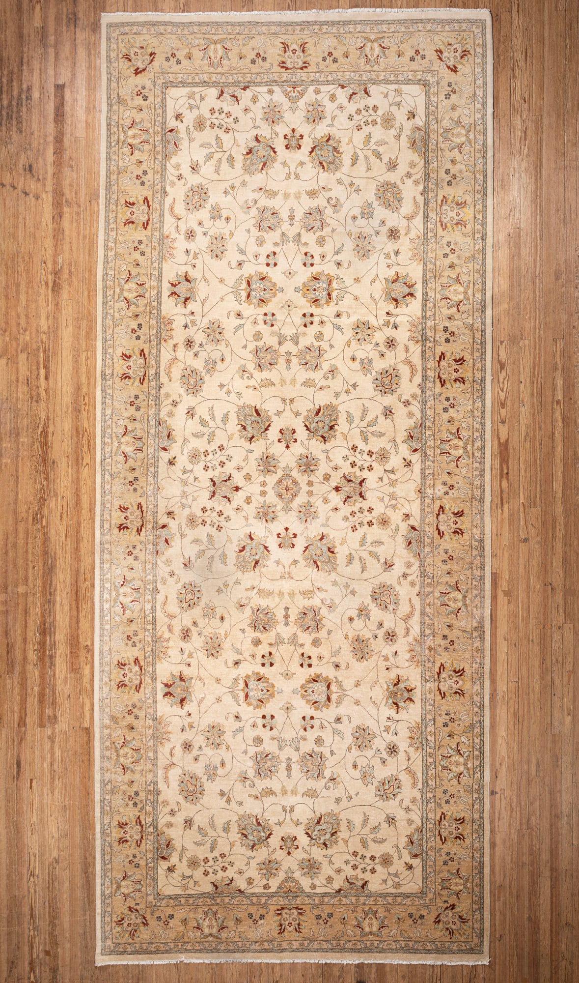 Palace-Size Agra Carpet (1 of 3)